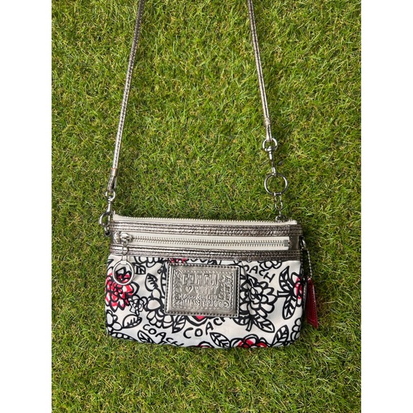 Coach Floral‎ Poppy Wristlet Crossbody Bag Silver Hardware Pink Lining - Picture 1 of 10
